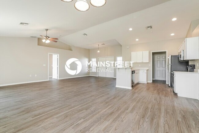Photo - 3 Bedroom Pet-Friendly Home in Cape Coral,...