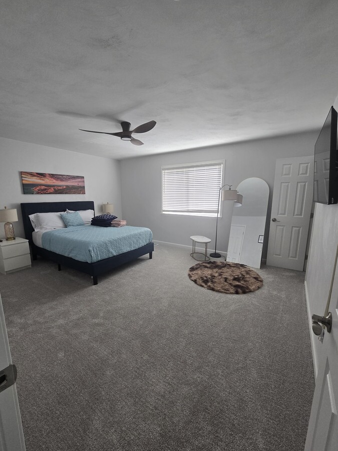 Photo - 9527 18th Bay St