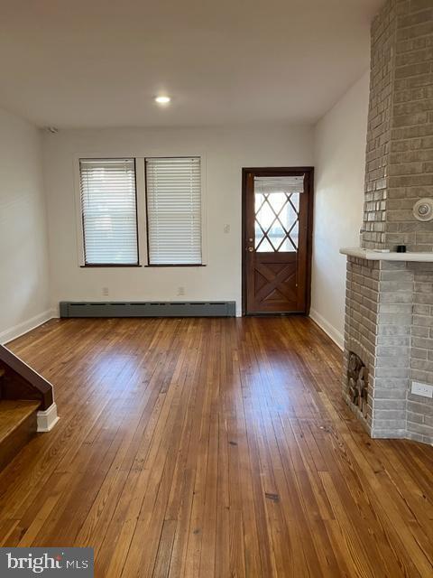 Photo - 2408 Duncan St