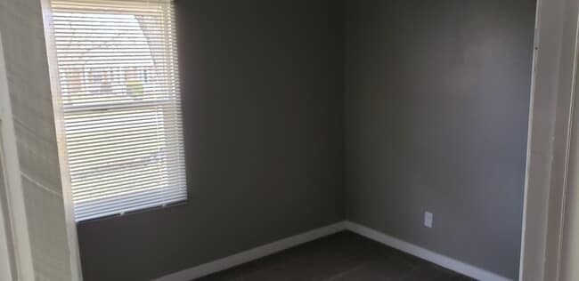 Photo - 3 Bedroom 1 bath
