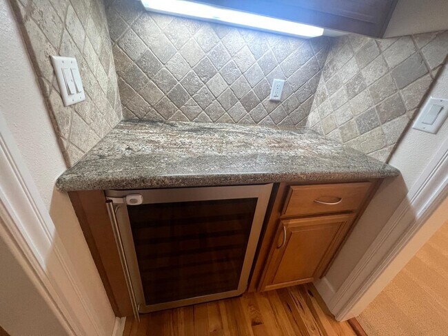 Photo - 1603 Carmel Dr