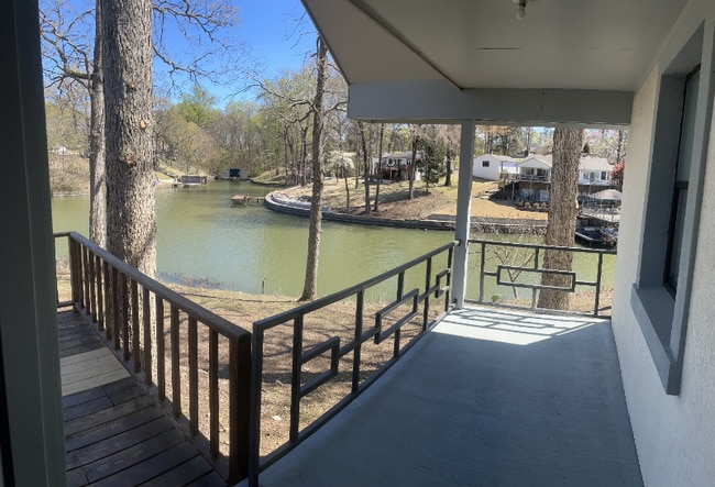 Photo - 110 Pinewood Dr