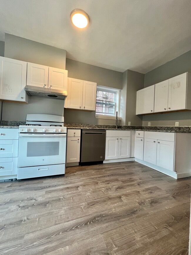 Photo - 477 Dudley St Apartments Unit #2