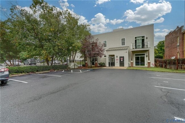 Photo - Luxury Downtown Condo with City Views | Newly Constructed | Utilities Included