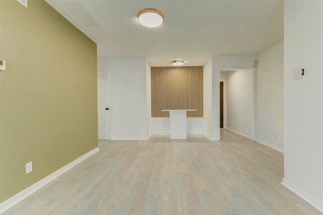 Photo - 2135 Casa Rio Cir