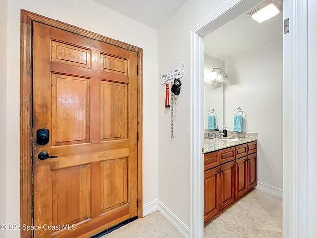 Photo - 176 Seawind Dr