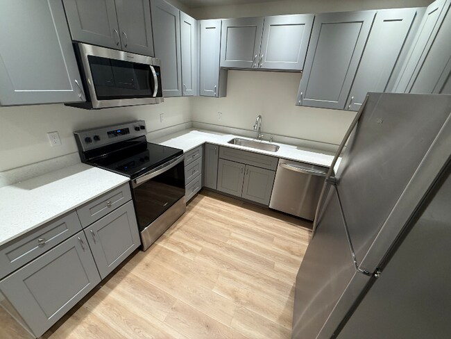 Photo - 849 Spring St Unit C5