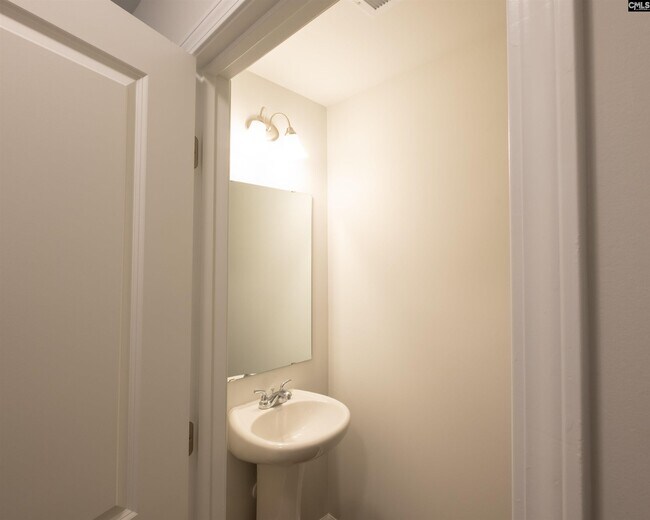 Photo - 748 S Long Star Wy