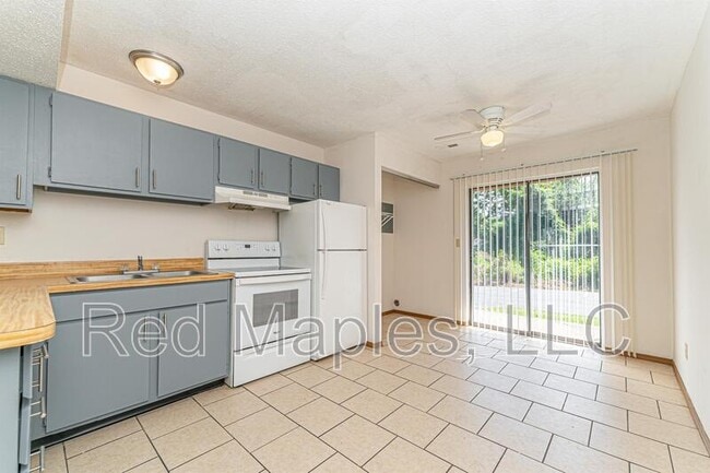 Photo - 12507 James Patrick Ln Unit #2