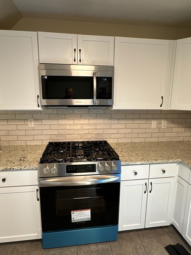 Photo - 19 W Crystal Lake Ave Unit 19