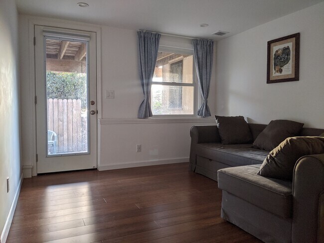 Living room - 663 Coventry Rd Unit 2