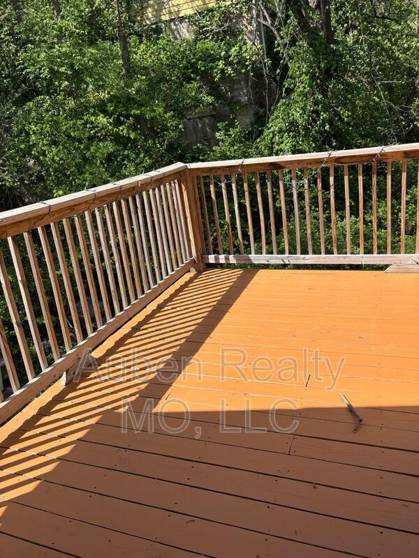 Photo - 507 Henrie Ave Unit 2