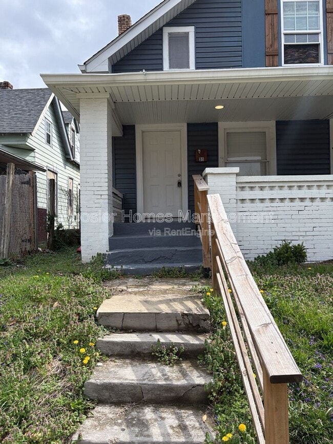 Building Photo - 2931 N Tacoma Ave Unit 31