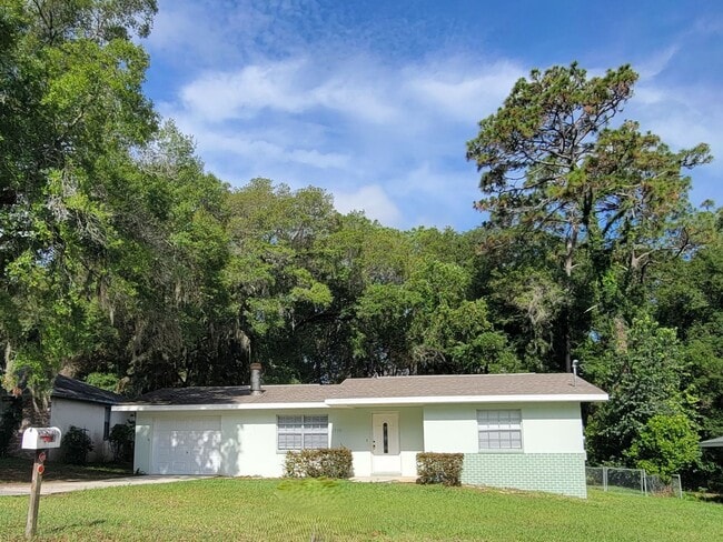 Building Photo - 3738 S Apopka Ave