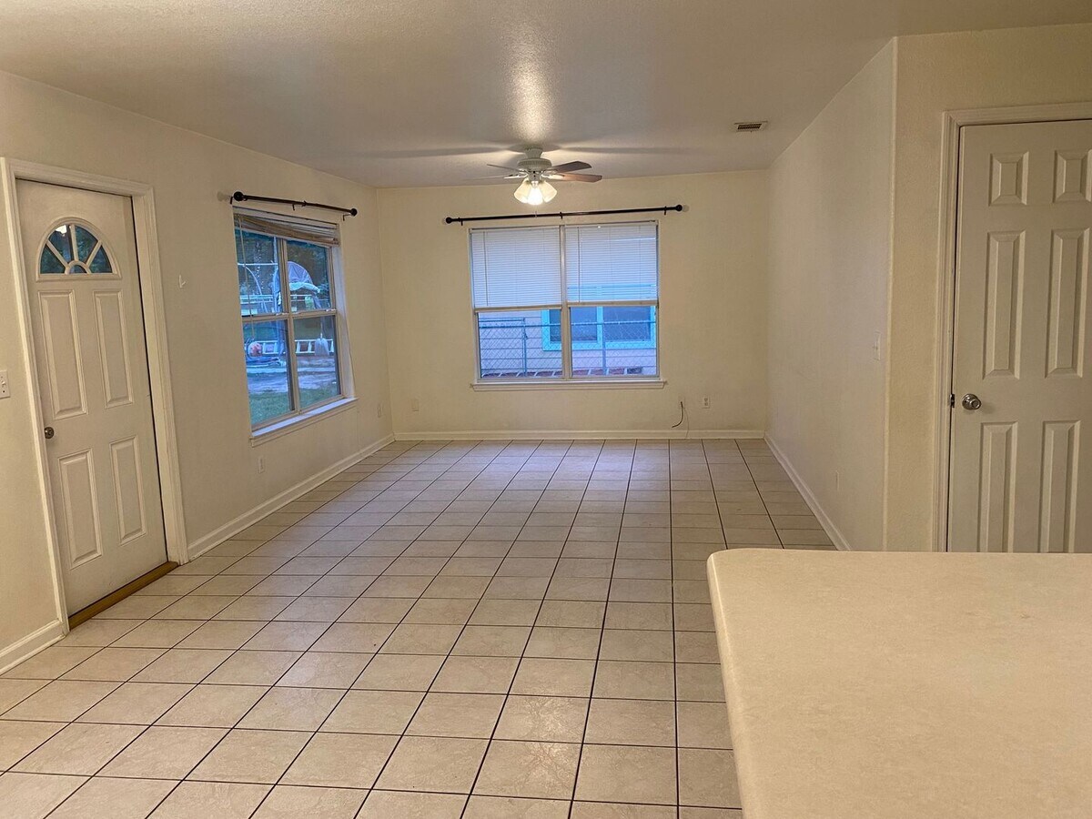 Photo - Duplex for rent