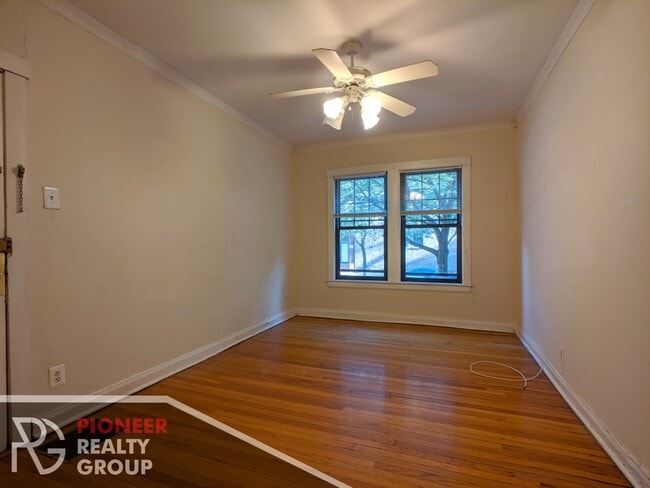 Photo - 1202 W Wellington Ave Unit 1