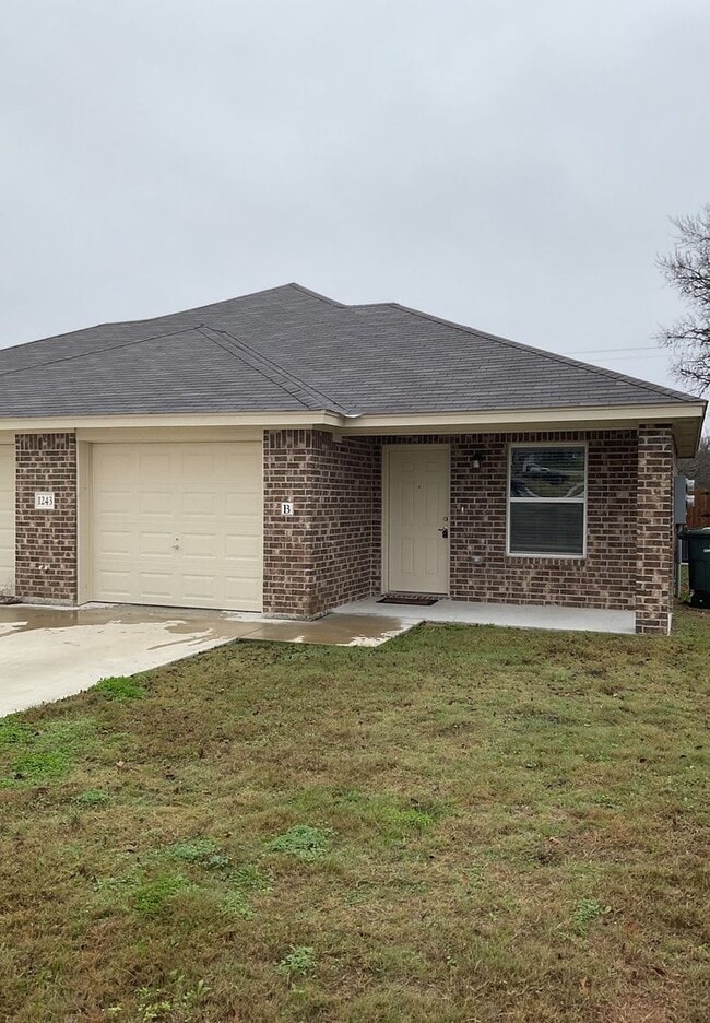 Building Photo - COMING SOON! Unit 1243 Liberation Lane -  B