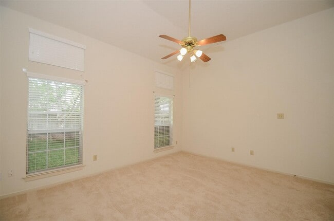 Photo - 14319 Whitlock Dr
