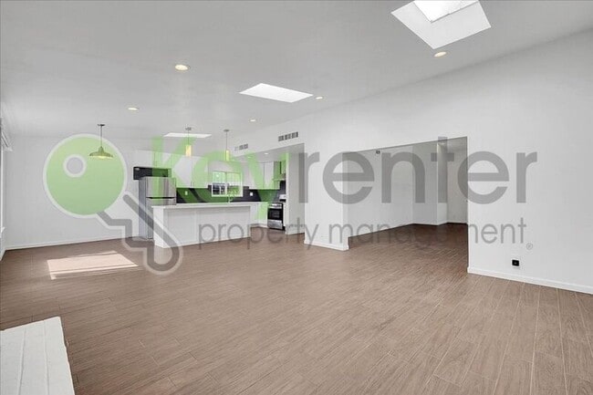 Photo - 8133 Molokai Way