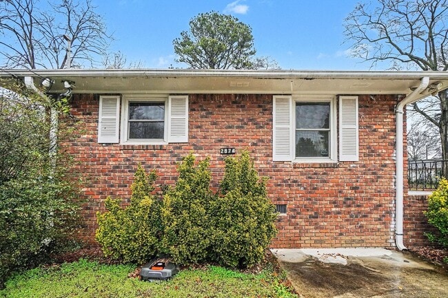 Photo - Nice 2BR/1BA Duplex in East Point!