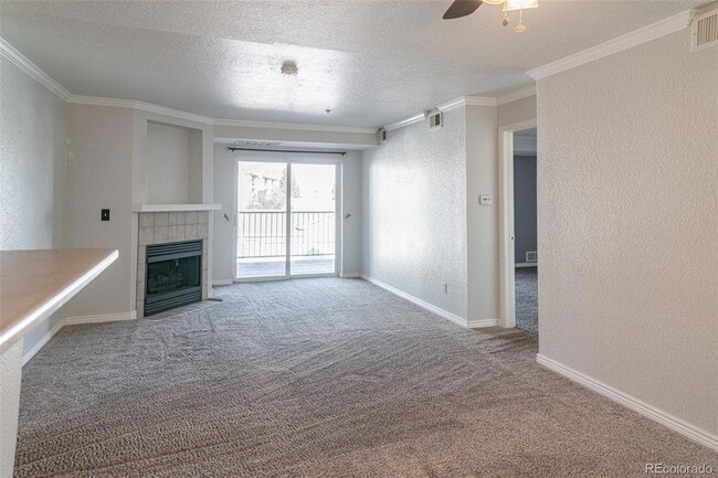Photo - 12158 W Dorado Pl Unidad 204 Rental