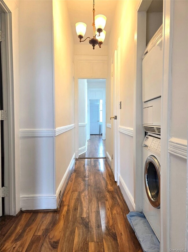 Photo - 59-36 Woodbine St Unit 2