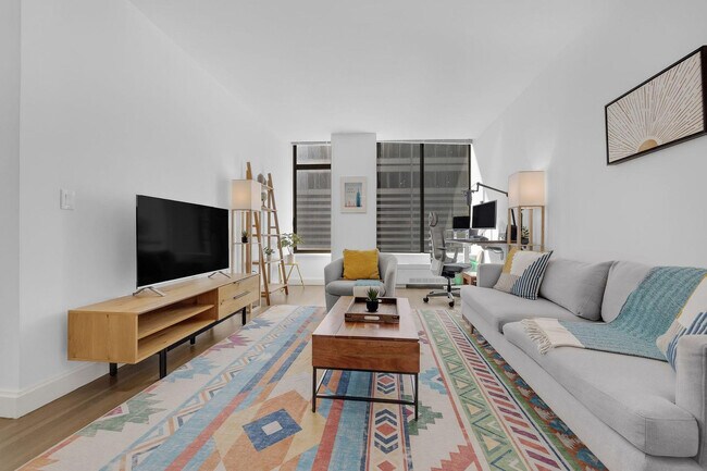 Photo - 10 Hanover Square Unidad FL15-ID1076253P