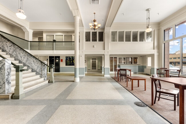 206 Flats