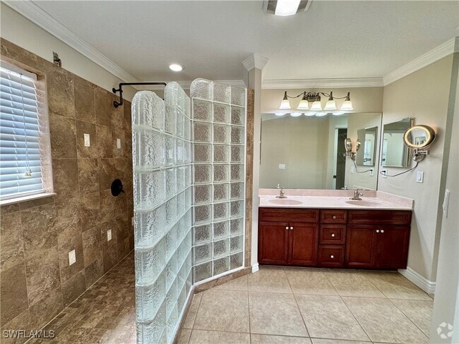 Building Photo - 11661 Plantation Preserve Cir S Rental