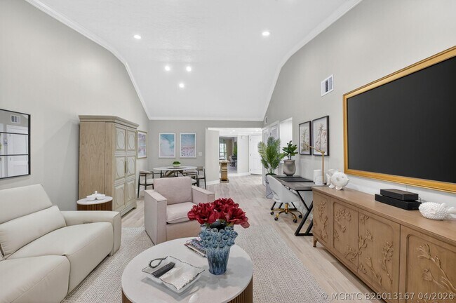 7455 Glendevon Ln Unit 206