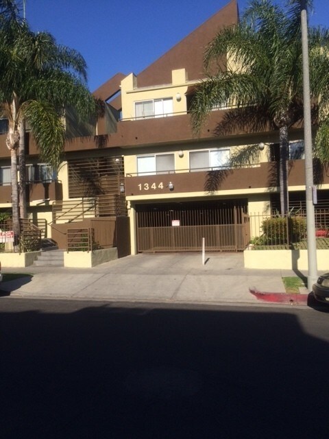 Photo - 1344 Serrano N Ave Unit 206