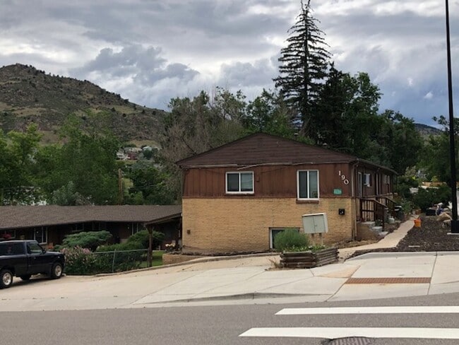 Photo - Two Bedroom in Golden in a Quiet Complex Unit #9