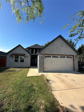 Photo - 2420 Creek Dr