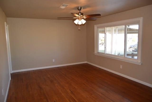 Photo - 413 Kimbrough St