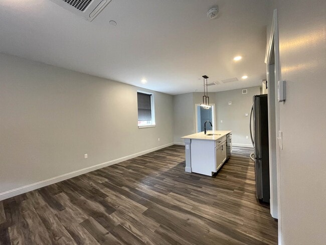 Photo - 25 Lowell St Unit 104