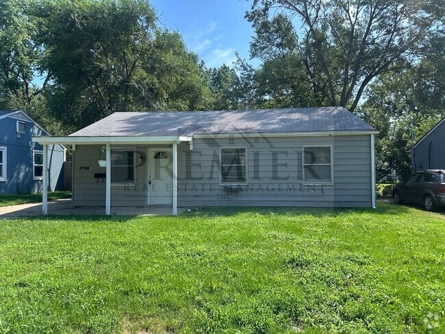 Building Photo - 2709 Highland Dr Rental