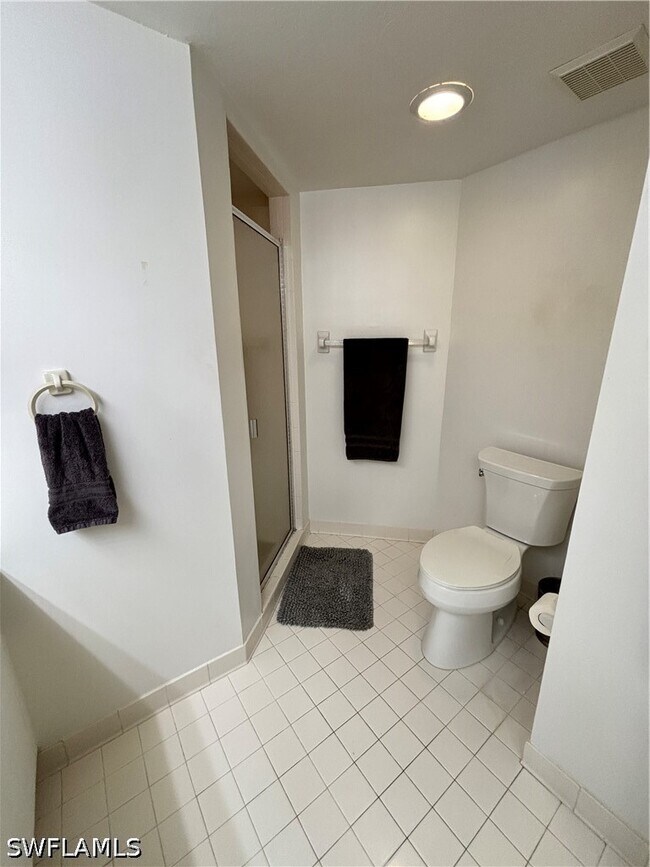 Building Photo - 2103 Tama Cir Unit 101