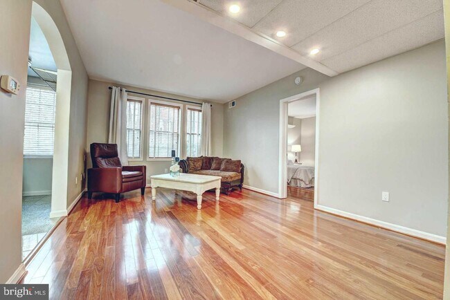 2015 Key Blvd Unit 12604
