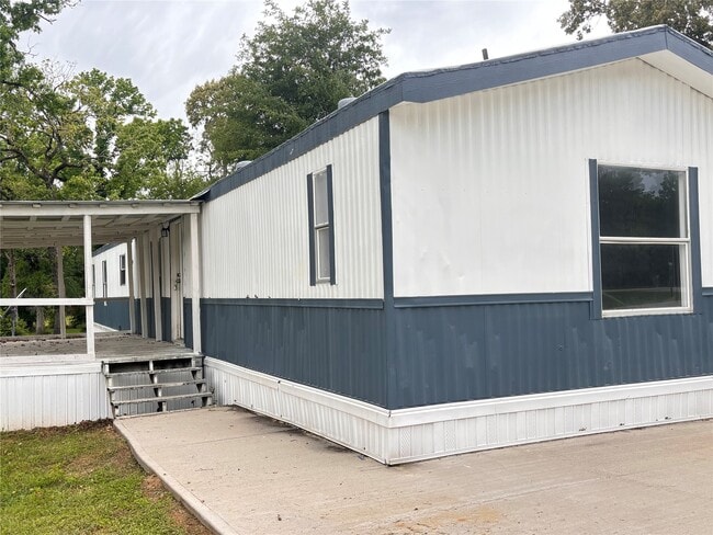 Building Photo - 231 6 Morris Ln