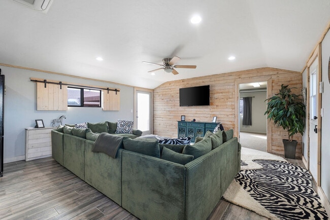 7625 N Williamson Valley Rd Unit SI FL1-ID1257805P
