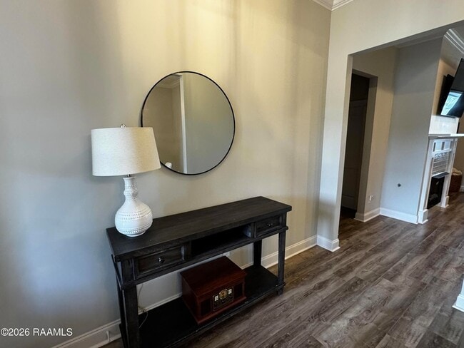 Photo - 200 Tennyson Dr
