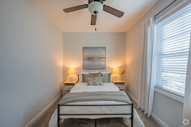 2BR, 1.5BA - 950SF - Second Bedroom Angle 1