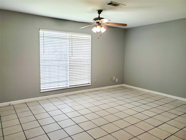 3020 Sagebrush Dr