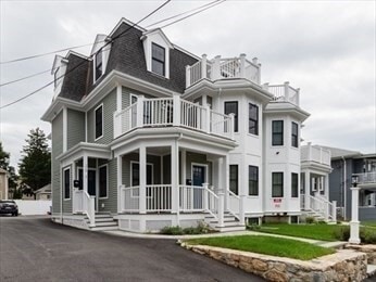 Photo - 210 Adams St