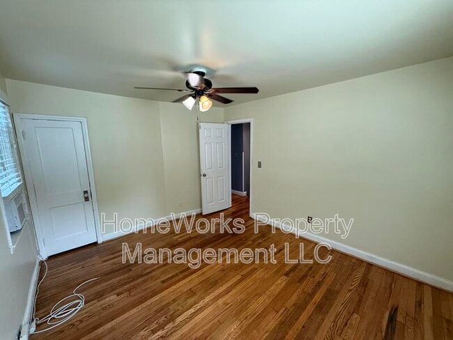Photo - 125 Cherrydell Rd