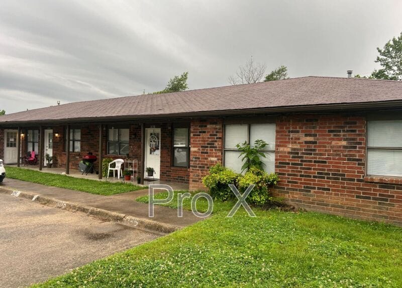 Photo - 1038 W. Hendrix St.