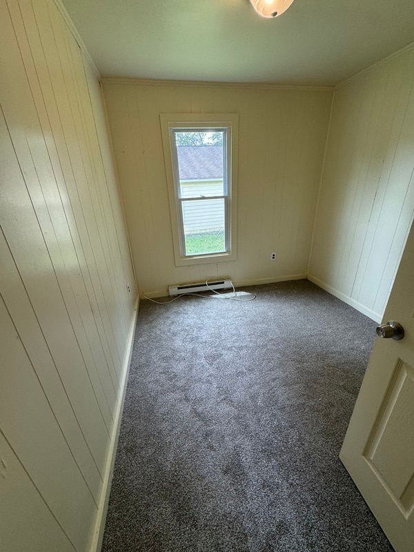 Photo - 2121 Hazelwood Ave