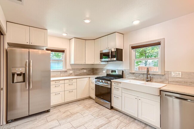 Photo - Updated Highland home with mid-century charm