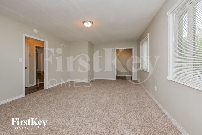 Photo - 2158 Beecher Cir SW