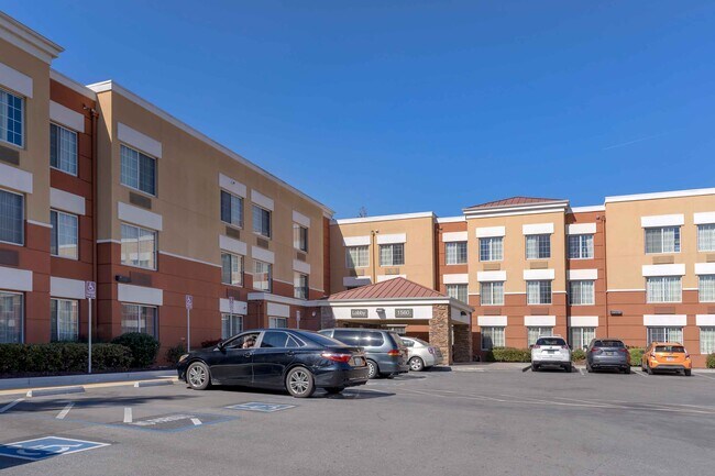 Furnished Studio-San Jose - Downtown